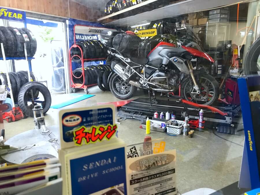 R1200GSのタイヤ交換