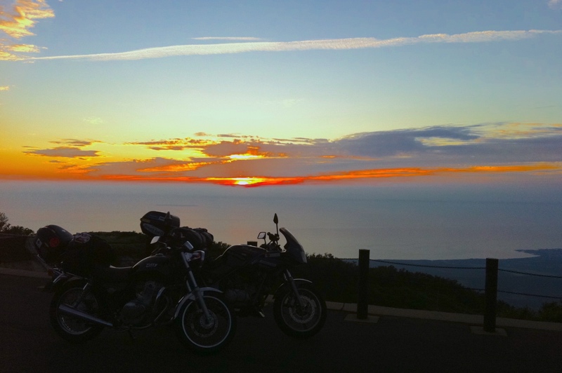 鳥海山の夕日