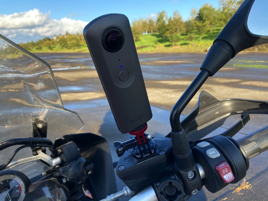 RICOH THETA V