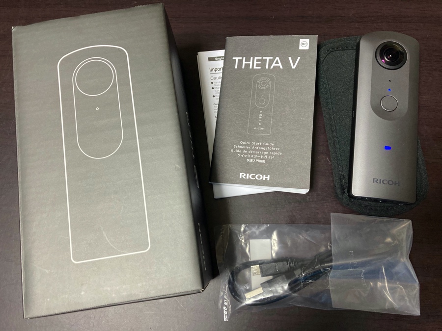 RICOH THETA V