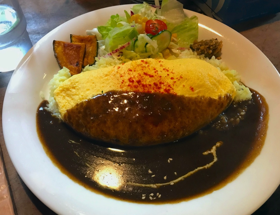 ふらのオムカレー