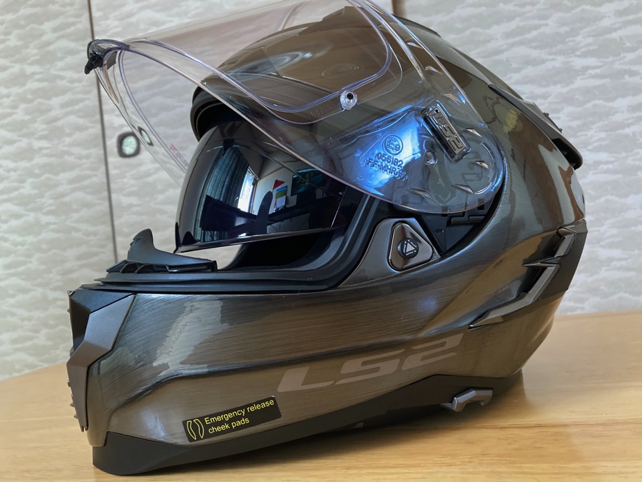 スペイン製ヘルメット「LS2 CHALLENGER F」を徹底レビュー！ | SasuRider.com |