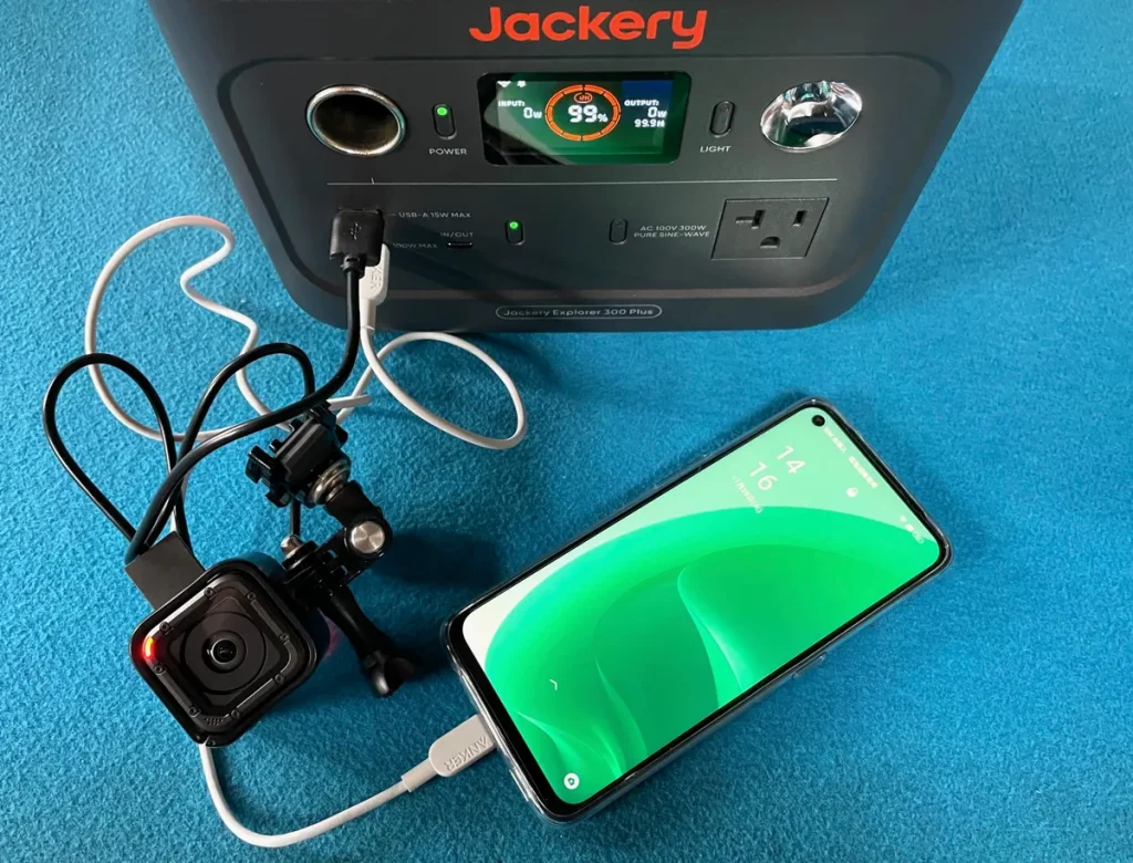 Jackery ポータブル電源 300 Plus